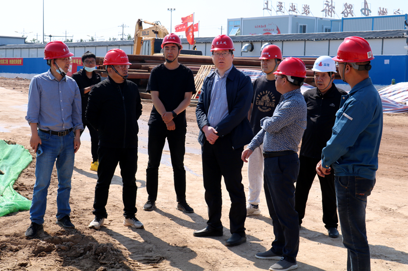 金寨縣委常委、常務副縣長汪洪濤一行到史河（金寨段）防洪提升工程-7#防汛大橋項目調(diào)研指導工作